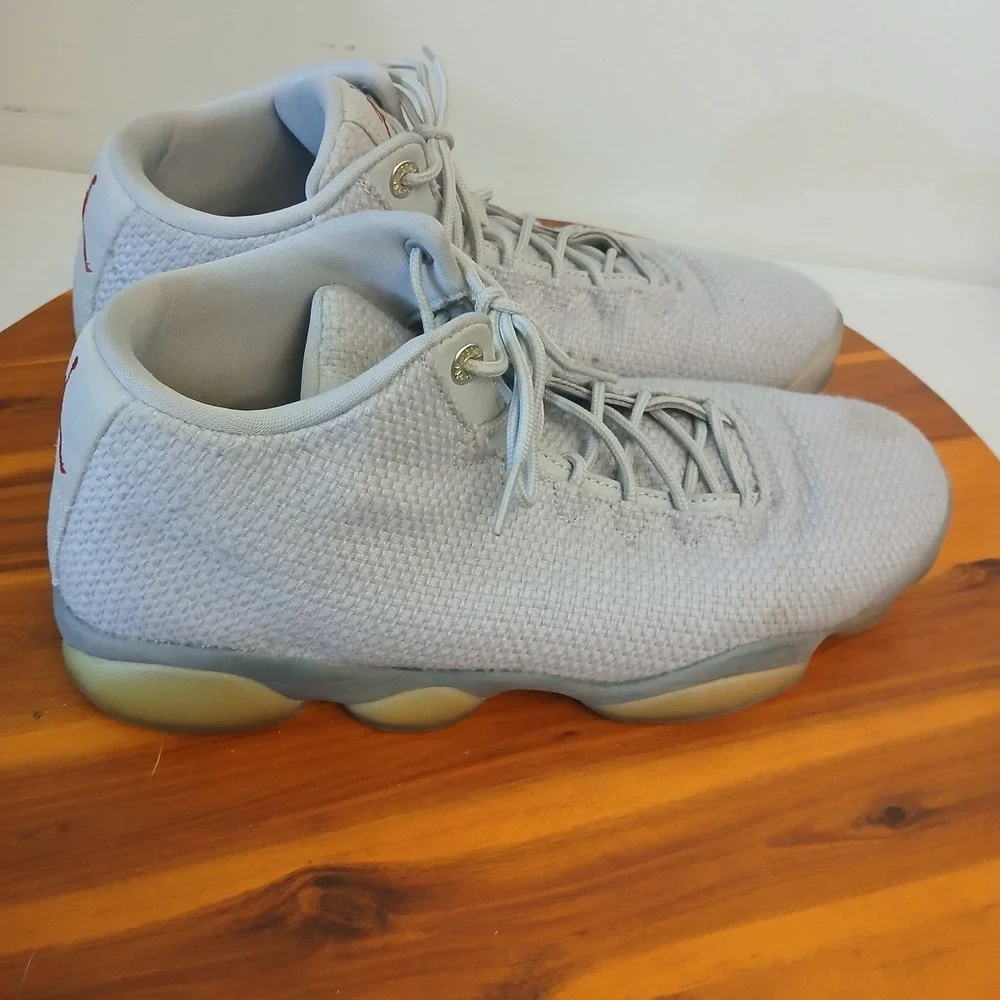 Jordan Horizon Low Mens Size 10.5 Wolf Grey Basketball Shoes 845098-005